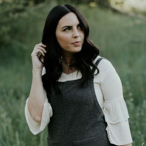 Cream ruffle sleeve top